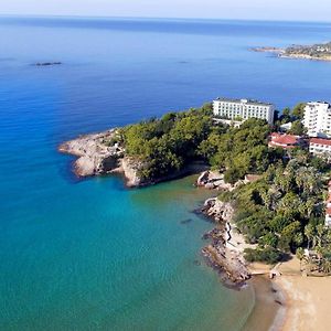 Utopia Beach Club